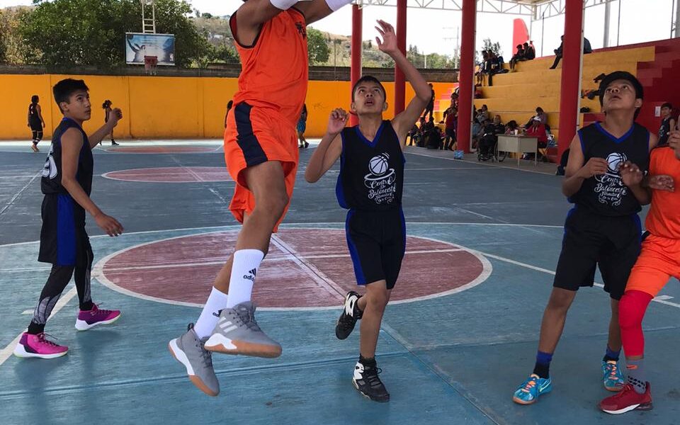 Oaxaca alista selección de basquetbol 3x3