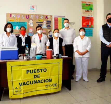Arranca Alejandro Murat “Campaña de vacunación contra la influenza”en Oaxaca